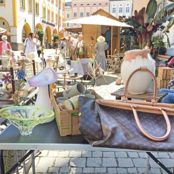 Rosenheim: Antik- und Trödel Markt